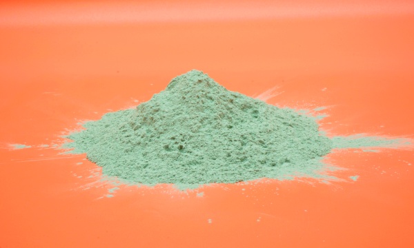 如何選擇合適的綠碳化硅微粉？